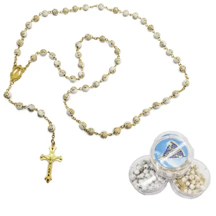Terço 8mm Nossa Senhora Aparecida Rosas Branco e Dourado